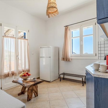 Syros Apartments Suites Chryssonisos Kini Exteriér fotografie