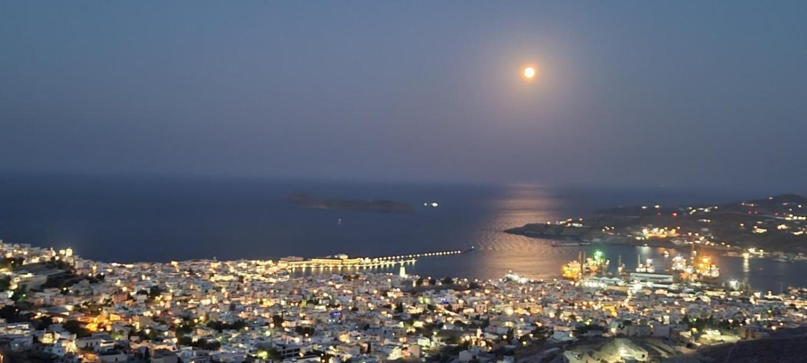 Syros Apartments Suites Chryssonisos Kini Exteriér fotografie