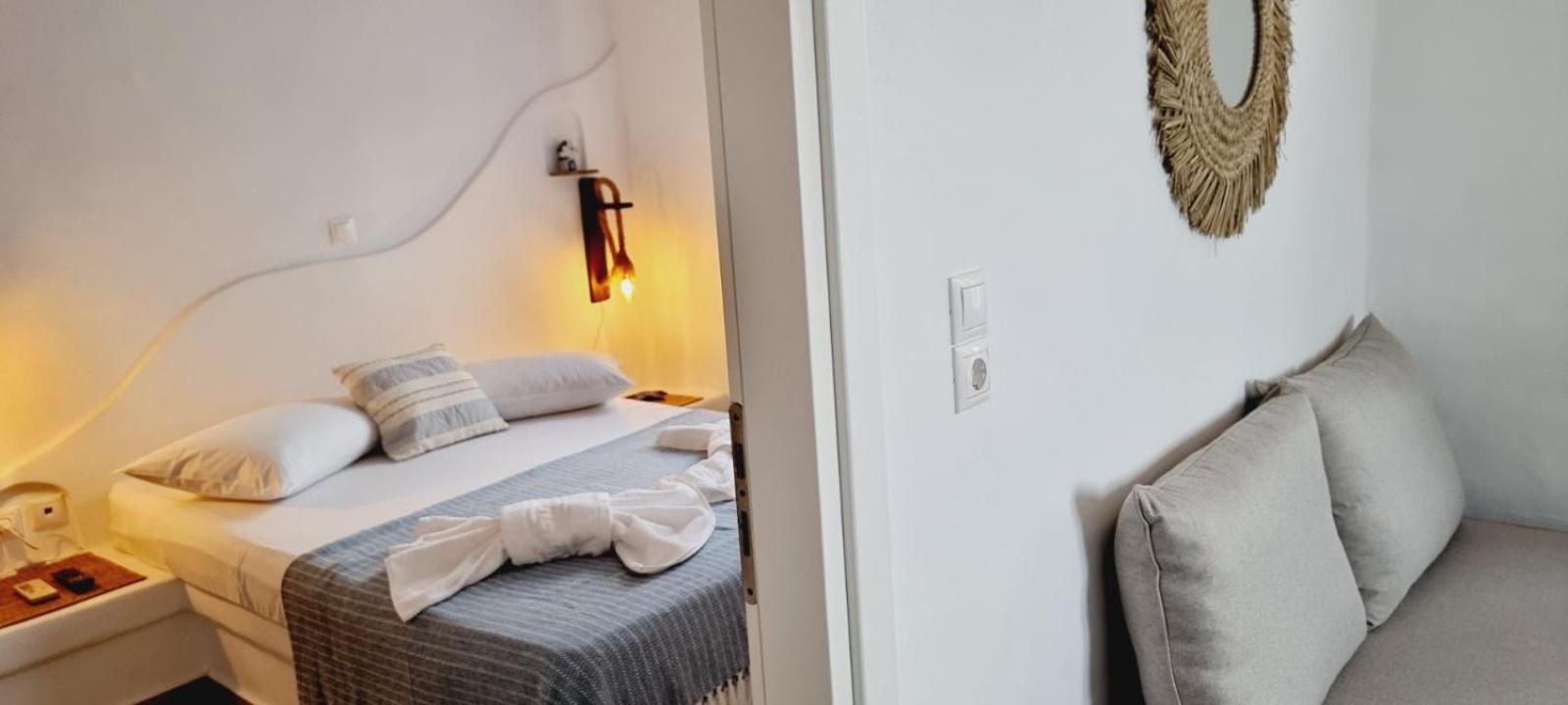 Syros Apartments Suites Chryssonisos Kini Exteriér fotografie