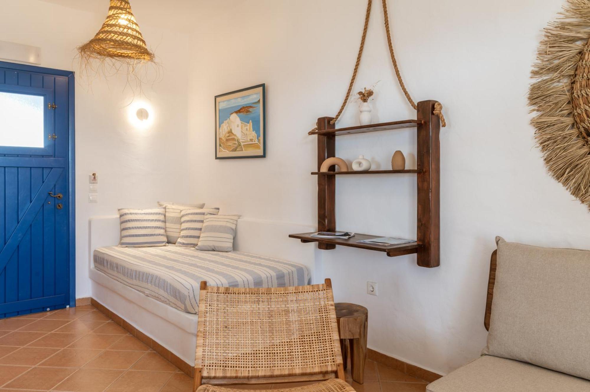 Syros Apartments Suites Chryssonisos Kini Exteriér fotografie